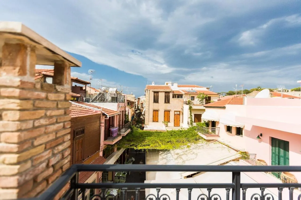 Venetian Rimondi Fountain Mansion Built In 1626 Apartment Rethymno   Rethymno (Crete)